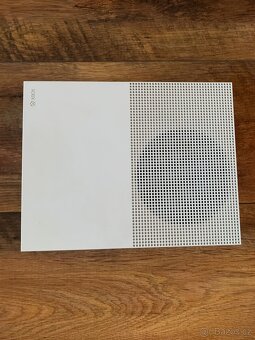 Xbox one S 512gb - 2
