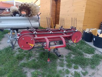 Obraceč sena VARI OP 1,2 - 2