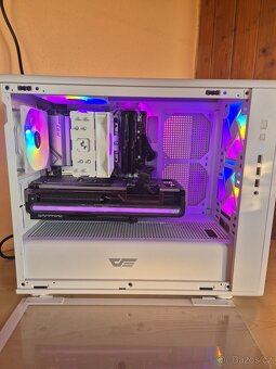 Nový herní PC Ryzen 5 7500F / RX 7800 XT / 32 GB / 1TB SSD - 2