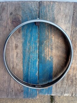 Rámeček předního světla Bosch - 2