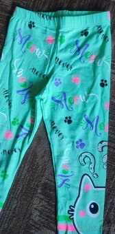 Dětské sv. zelené legíny s kočkou, 3 vel. - 2