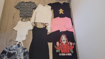 25 ks dámského oblečení vel. M-L - 2