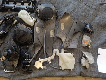 Díly Suzuki GSX-R 1000 K6 - 2