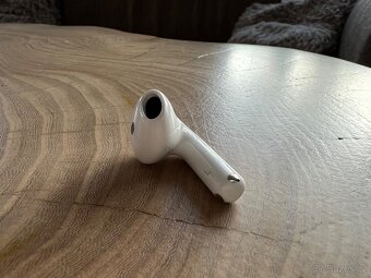 Nahradni Leve sluchatko Airpod 4 bez anc - 2