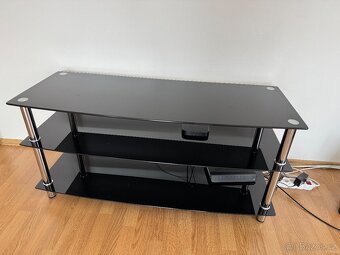 Televizní stolek skleněný - 2