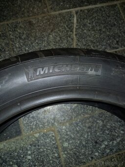 Pneu Michelin 150/70/17 - 2