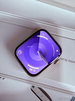 Vyměním - iPhone 16 Pro Max + AppleWatch 8 - 2