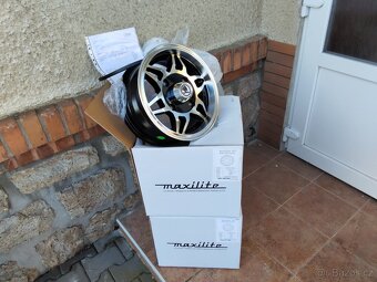 Kola maxillite 4x130-13 škoda jupiter - 2