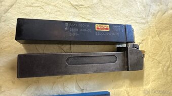 Soustružnické nože + destičky SNMG120408 - 2