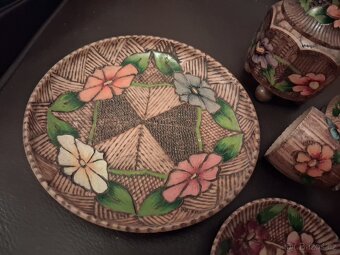 Chalupařské dřevěné starožitné dekorace - 2