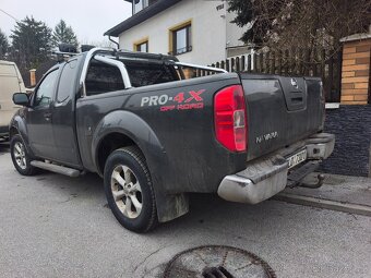 Nissan Navara - 2