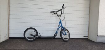 koloběžka Worker City - 2