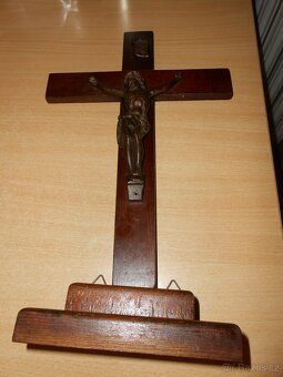 Starožitný Ježíš na kříži 33cm + stolní Ježíš 8,5cm - 2