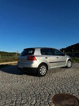 Volkswagen Golf V 1.4 FSI, 66 kW, r.v. 2004 – STK do 12/2026 - 2