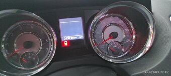 Chrysler Town Country 3,6 Penta DVD 2011 - 2