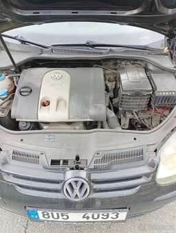 Volkswagen golf 1,6 FSI - 2