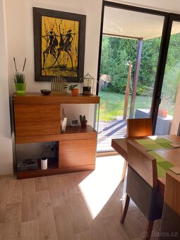 Designový set obývák + jídelna skleněné nohy/boky nábytku - 2