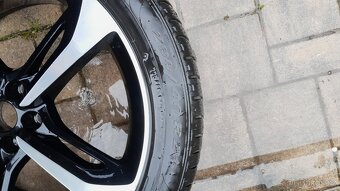ORIGINÁLNÍ KOLA AUDI Q7, R 21, 9,5 J, ET 31 - 2