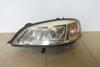 Přední světla Opel Astra - 2