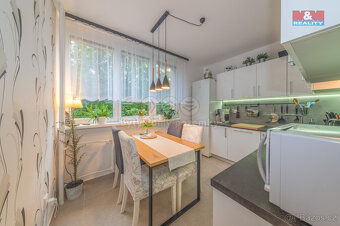 Prodej bytu 3+1, 77 m², Ostrava, ul. Lechowiczova - 2