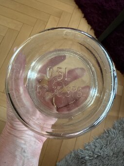 Zavařovací sklenice s víkem 0,5 l značená Brabec - 2