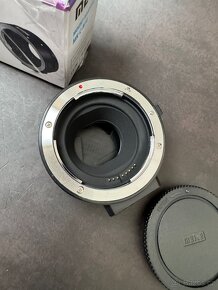 adaptér objektivu Canon EF na tělo EF-M - 2