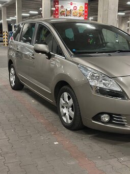 Prodám Peugeot5008 1.6 116kw - 2