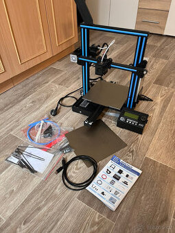 Prodám 3D tiskárnu GEETECH A10 s podložkami a příslušenstvím - 2