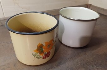 2x retro plechové hrnky plecháčky - 2