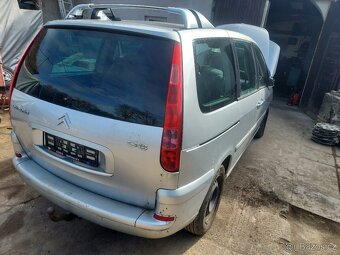 páté dveře Citroen C8 - 2