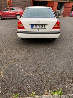 Mercedes C180 - 2