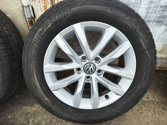 16"letní alu sada Sepang 5x112 origo VW Passat 215/60 3G - 2
