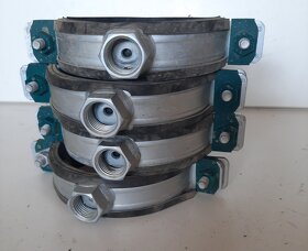 Objímka dvoušroubová M20 mm průměr - 2