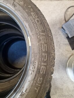 Nokian zimní 205/55r16 - 2