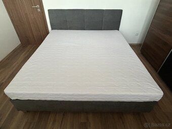 Manželská postel 180/200 s úložným prostorem za super cenu - 2