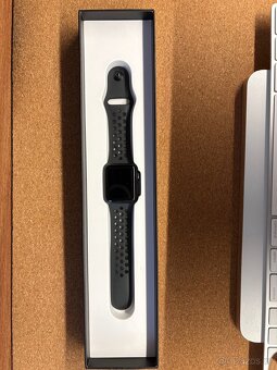 Apple Watch SERIES 3 Nike/38mm - 2