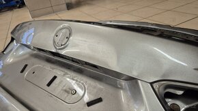 BMW X1 F48 - zadní 5. dveře - 2