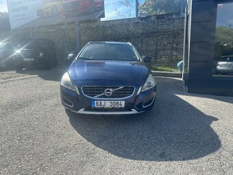 Volvo V60 2011 - 2