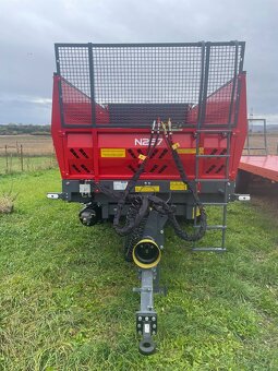 Rozmetadlo hnoje Metal-Fach 267 8t Hornet - 2