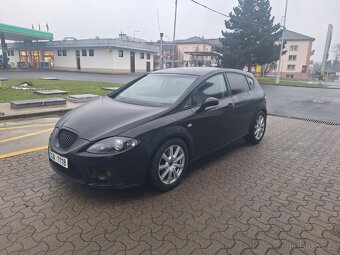 Seat leon FR 2.0tdi 125kw rok 2007 nová stk - 2