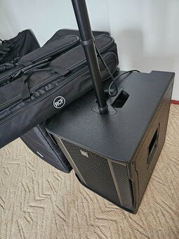 RCF Evox 12 s přepravními obaly - 2