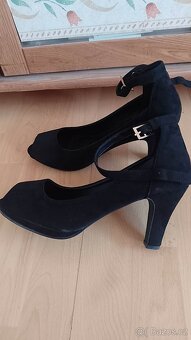 Dámské boty velikost 42 - 2