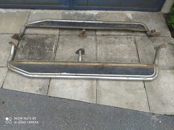 Nissan Terrano 2 nášlapy - 2