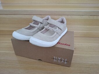 Dívčí polobotky od Batě - 2