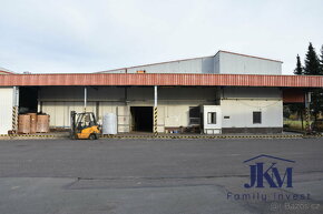 Prodej výrobního areálu 3 667 m2 , pozemek 3 854 m2 v Žamber - 2