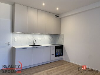 Pronájem, byty/1+kk, 26 m2, Rolnická 151/62, Kateřinky, 7470 - 2
