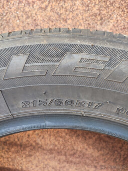 letní pneu bridgestone dueler 215/60 R17 - 2