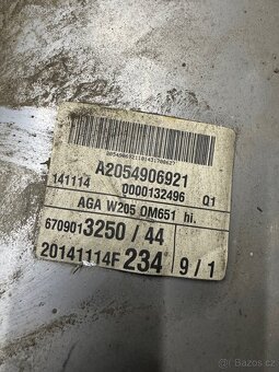 Zadní díl výfuku s tlumičem Mercedes-Benz W205 - 2