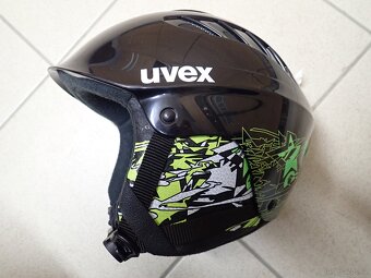dětská lyžařská helma Uvex SLEVNĚNO - 2