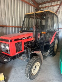 TRAKTOR ZETOR 6911 - 2